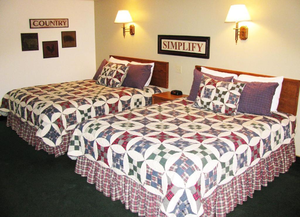 Covered Wagon Motel Lusk Wy Стая снимка