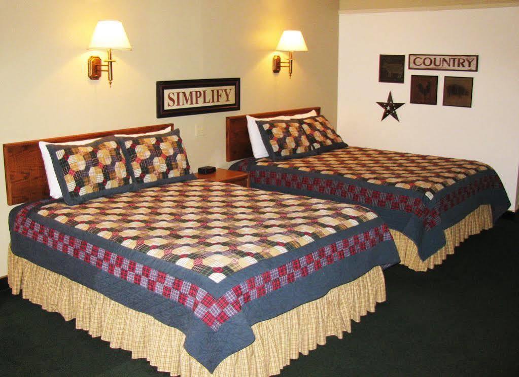 Covered Wagon Motel Lusk Wy Екстериор снимка